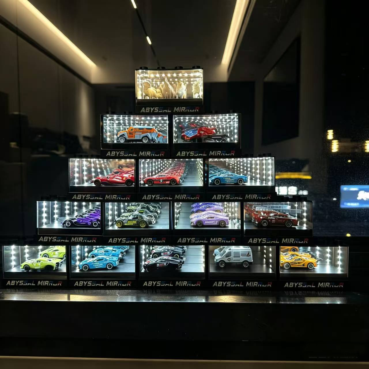2026 New Car Model Display Box - Lighting Visual 评论和价格