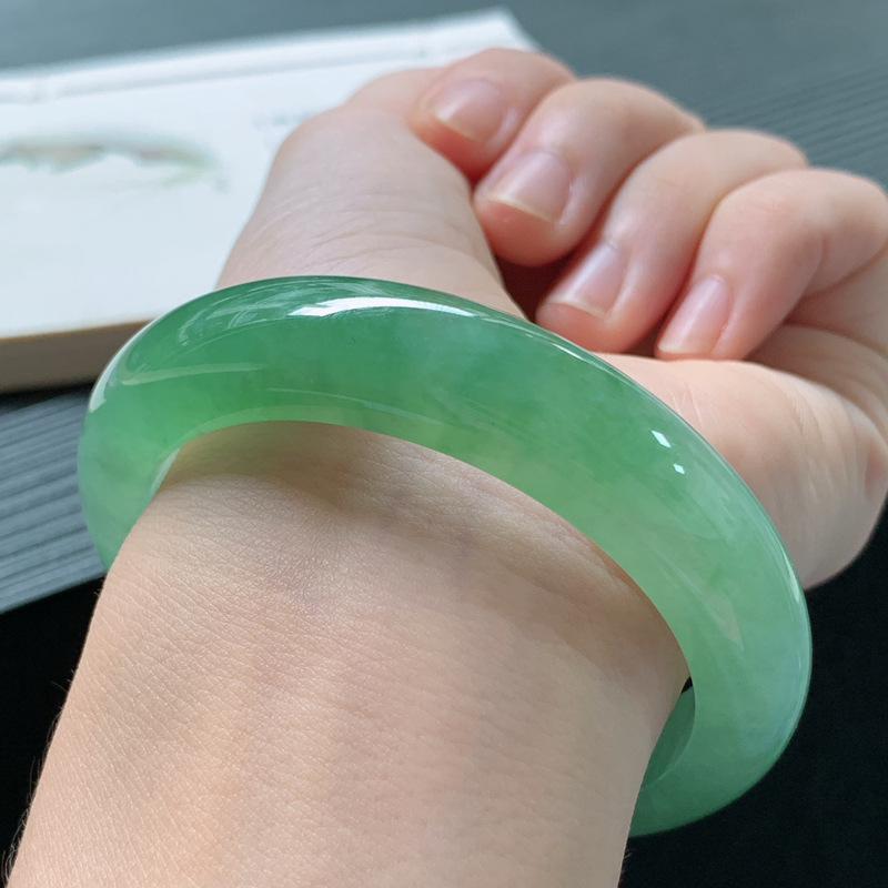 Jadeite bracelet, Burmese old  - Lighting & Home Decor Studio 评论和价格