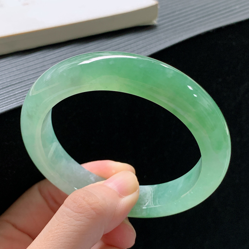 Jadeite bracelet, Burmese old  - Lighting & Home Decor Studio 评论和价格